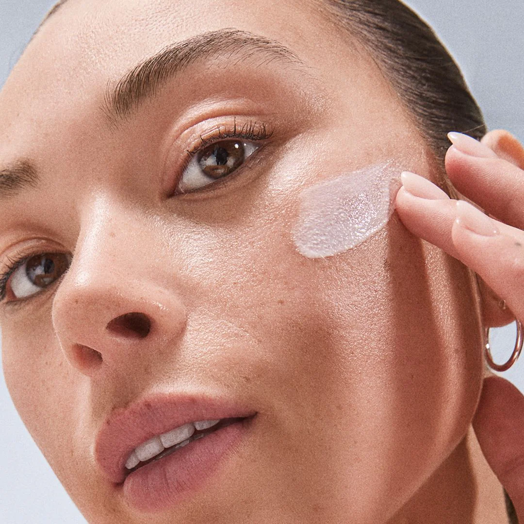 dynamic skin recovery spf 50 moisturizer travel size - Image 5