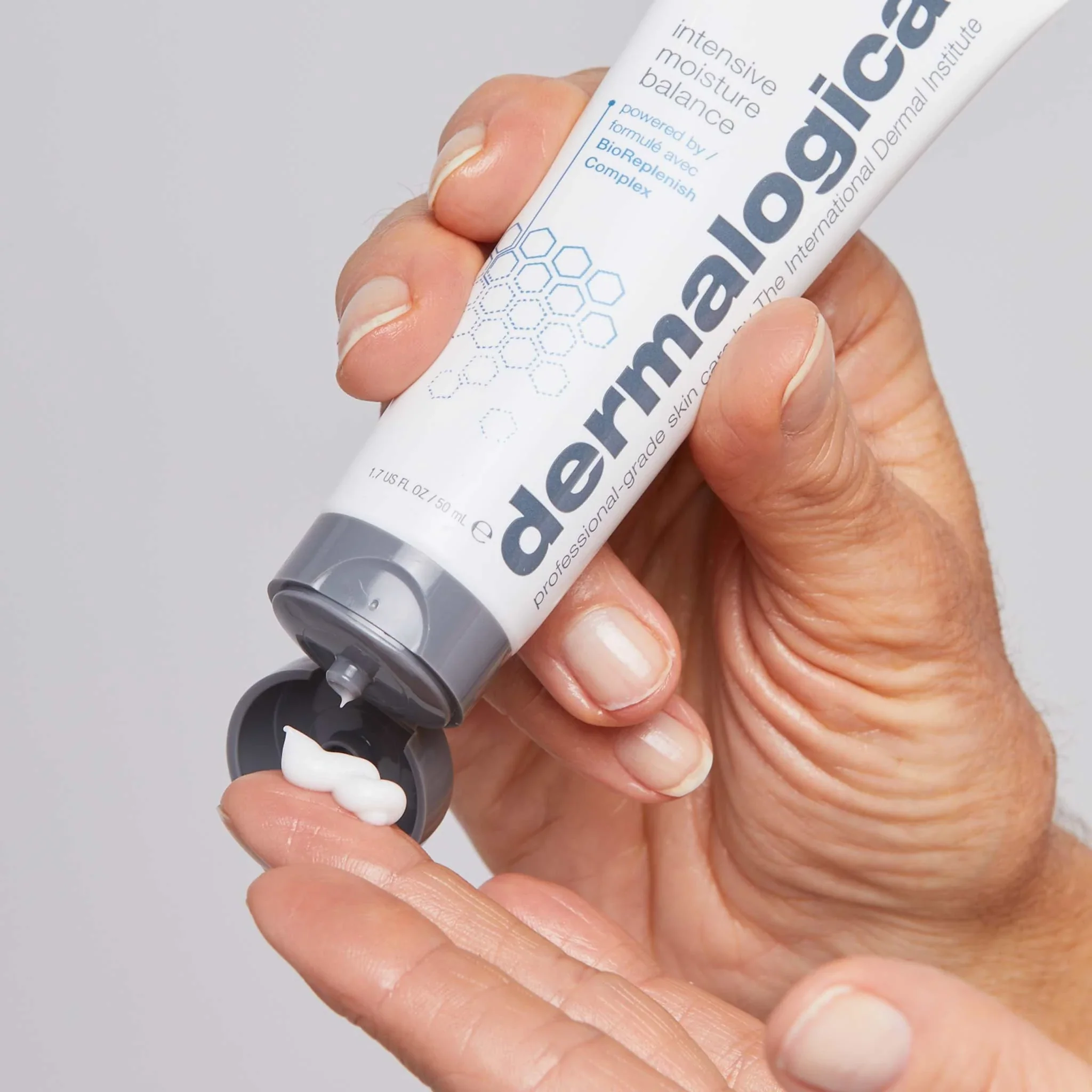 intensive moisture balance moisturizer - Image 9