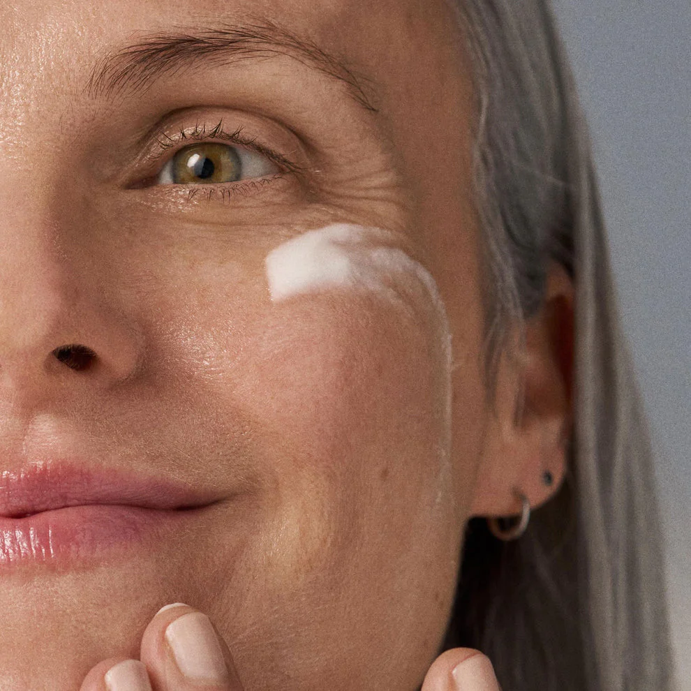 intensive moisture cleanser - Image 4