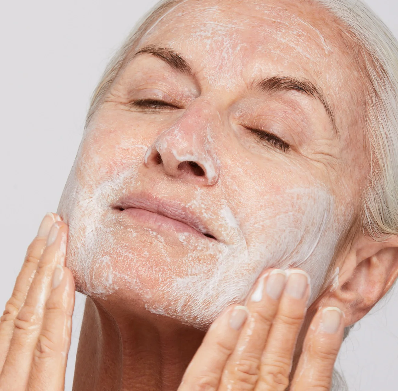 skin resurfacing lactic acid cleanser - Image 4