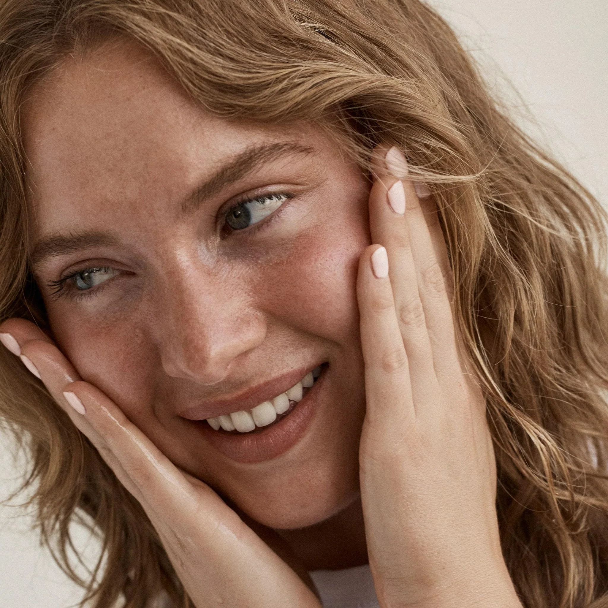 skin soothing hydrating lotion - Image 4
